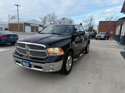Used 2019 RAM 1500 Big Horn image 3