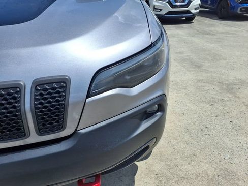 Used 2020 Jeep Cherokee Trailhawk AWD/4WD image 15