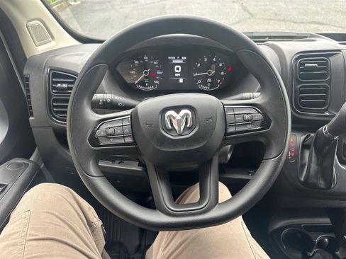 Used 2023 RAM ProMaster 2500 image 32