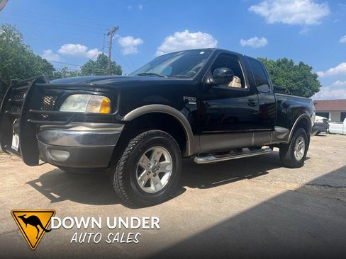 Used 2003 Ford F150 Lariat image 1