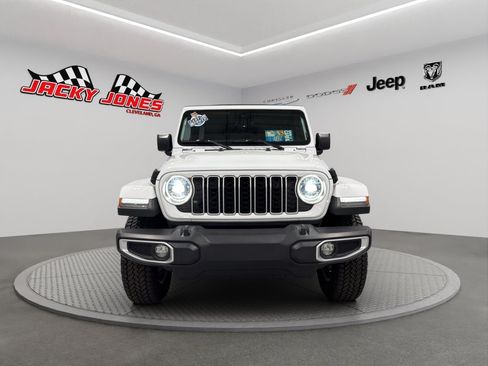 Used 2024 Jeep Wrangler Unlimited Sahara AWD/4WD image 13