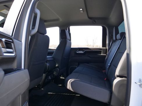 Used 2025 Chevrolet Silverado 2500 LT w/ Convenience Package AWD/4WD image 22