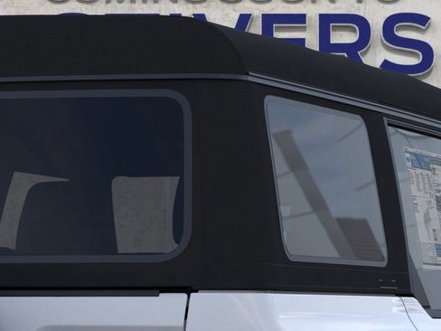 New 2025 Ford Bronco 4-Door image 25