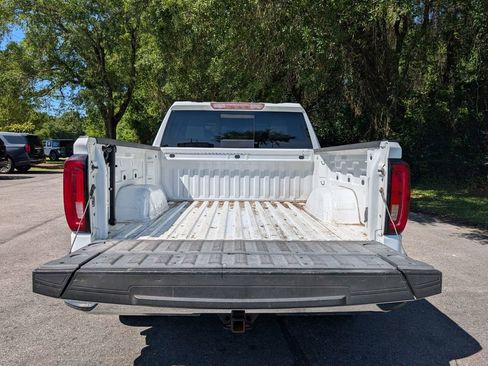 Used 2019 GMC Sierra 1500 SLT AWD/4WD image 30