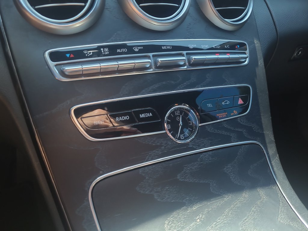 Used 2020 Mercedes-Benz C 300 Sedan image 23