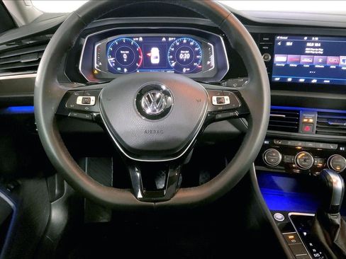 Used 2020 Volkswagen Jetta SEL Premium image 5