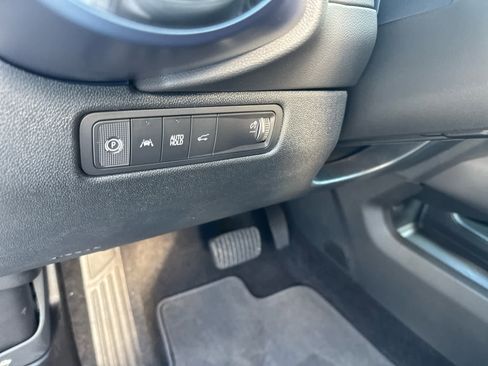 New 2026 Chevrolet Equinox EV LT image 20