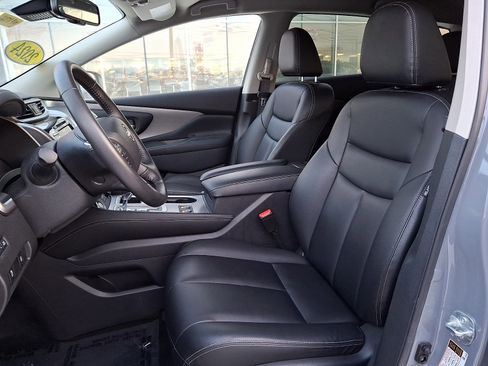Certified 2024 Nissan Murano SV w/ SV Midnight Edition Package image 13