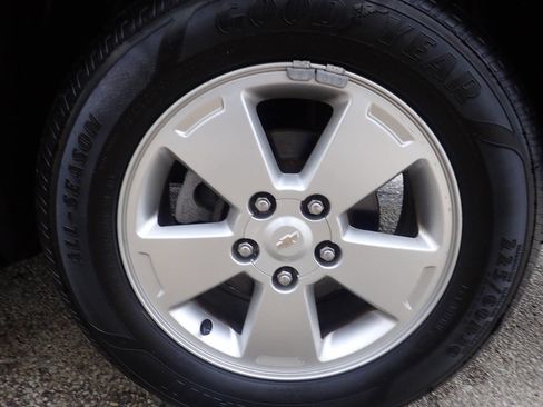 Used 2011 Chevrolet Impala LS image 35