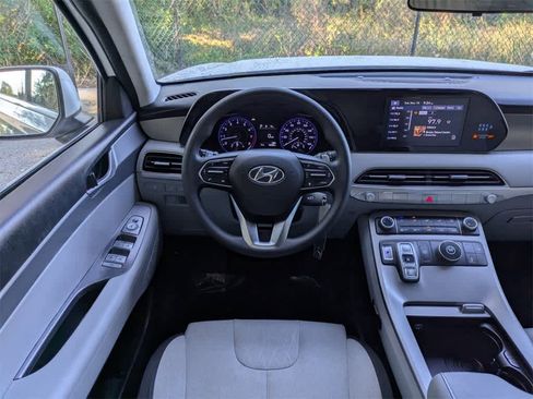 Used 2022 Hyundai Palisade SE image 20