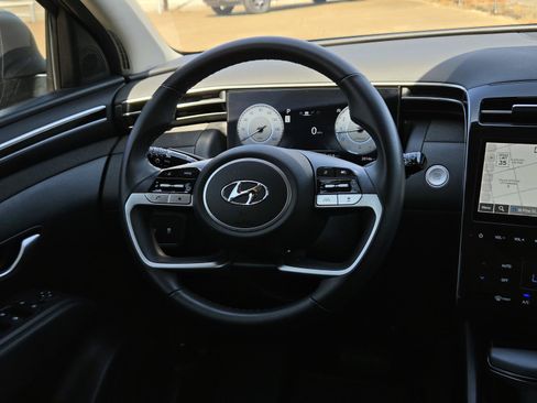 Used 2024 Hyundai Tucson SEL w/ Convenience Package AWD/4WD image 16