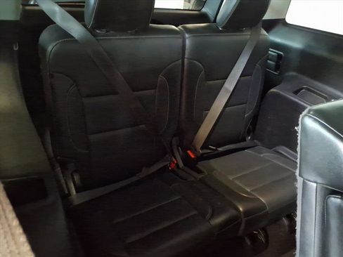 Used 2020 GMC Acadia SLT image 9