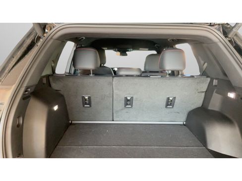 Used 2025 Chevrolet Equinox RS FWD image 34