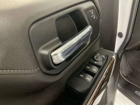 Used 2022 GMC Sierra 2500 SLE w/ SLE Convenience Package AWD/4WD image 24