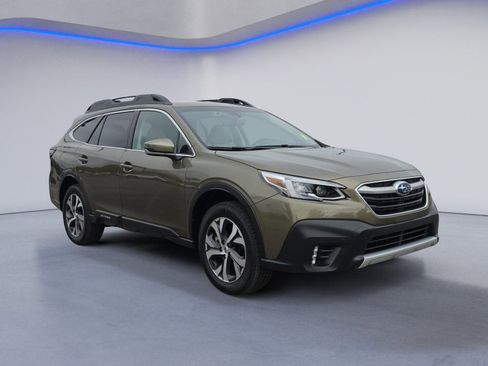 Used 2022 Subaru Outback Limited image 10