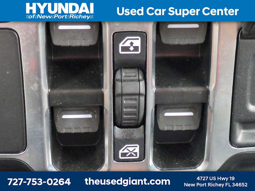 Used 2026 Jeep Wrangler Unlimited Rubicon AWD/4WD image 25