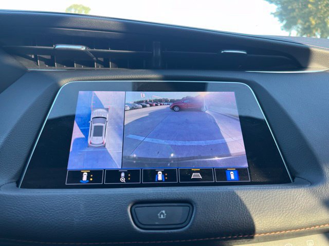 Used 2023 Cadillac XT4 Premium Luxury w/ Enhanced Visibility Package FWD image 22