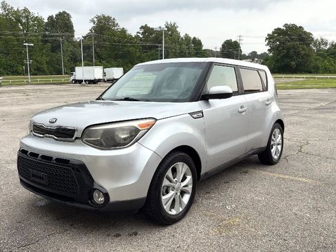 Used 2016 Kia Soul + w/ Audio Package FWD image 1