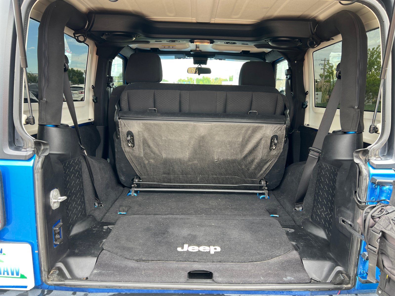 Used 2014 Jeep Wrangler Sport w/ Black Appearance Group AWD/4WD image 32