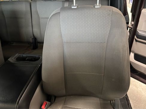 Used 2019 Ford F150 XLT w/ Equipment Group 302A Luxury image 26