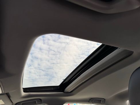 Used 2020 Acura TLX 2.4L image 25