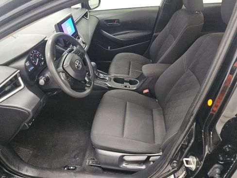 Used 2023 Toyota Corolla LE image 10