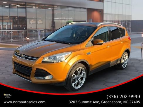 Used 2016 Ford Escape Titanium w/ Equipment Group 301A FWD image 1