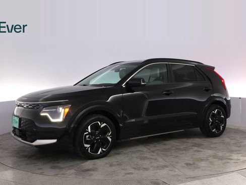 Used 2023 Kia Niro Wind FWD image 18