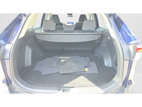 Used 2025 Toyota RAV4 XLE w/ Convenience Package AWD/4WD image 9