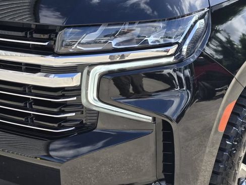 Used 2021 Chevrolet Tahoe LT w/ LT Signature Plus Package RWD image 13