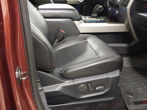 Used 2016 Ford F150 Lariat w/ Equipment Group 502A Luxury image 28