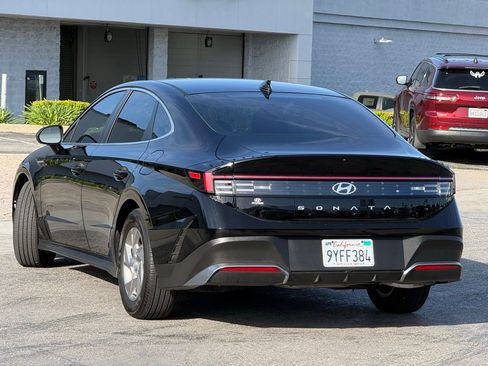 Used 2026 Hyundai Sonata SE FWD image 2