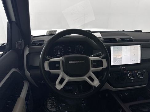 Used 2023 Land Rover Defender 130 First Edition image 21