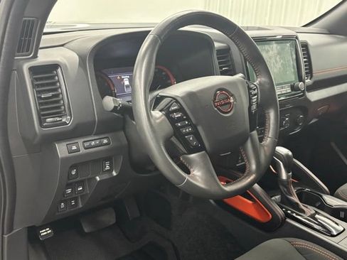 Used 2023 Nissan Frontier PRO-4X w/ Pro Convenience Package AWD/4WD image 16
