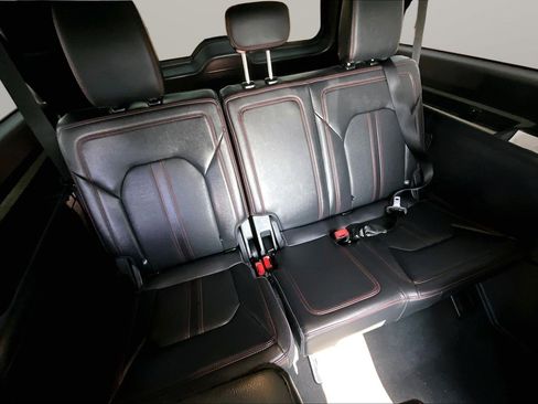 Used 2024 Ford Expedition Max Limited AWD/4WD image 19