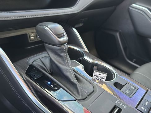 Certified 2022 Toyota Highlander Limited image 25