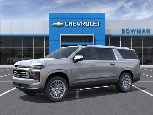 New 2026 Chevrolet Suburban Premier AWD/4WD image 2