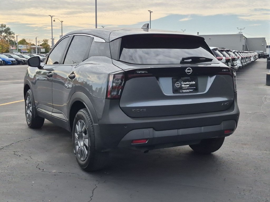 Used 2025 Nissan Kicks S AWD/4WD image 7