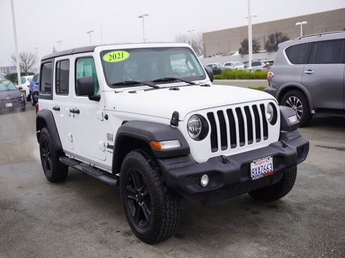 Used 2021 Jeep Wrangler Unlimited Sport image 1