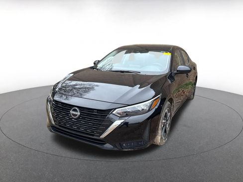 Used 2025 Nissan Sentra SV image 8