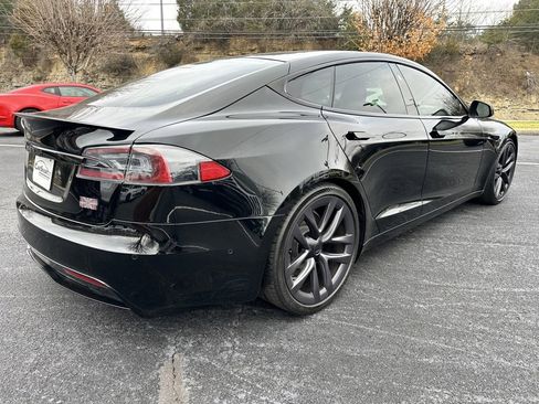 Used 2021 Tesla Model S Plaid image 5