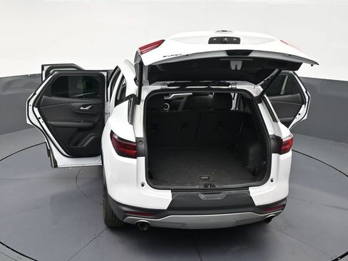 Used 2024 Chevrolet Blazer LT w/ Midnight/Sport Edition FWD image 33