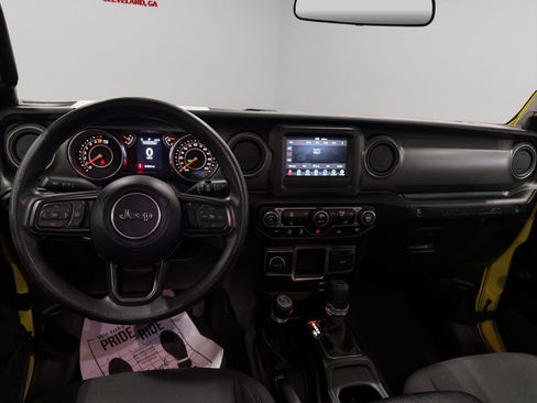 Used 2022 Jeep Wrangler Unlimited Sport image 20