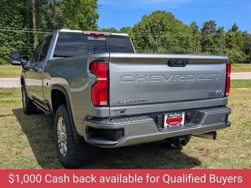 New 2026 Chevrolet Silverado 2500 High Country w/ Technology Package AWD/4WD image 4