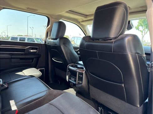 Used 2021 RAM 2500 Laramie image 27