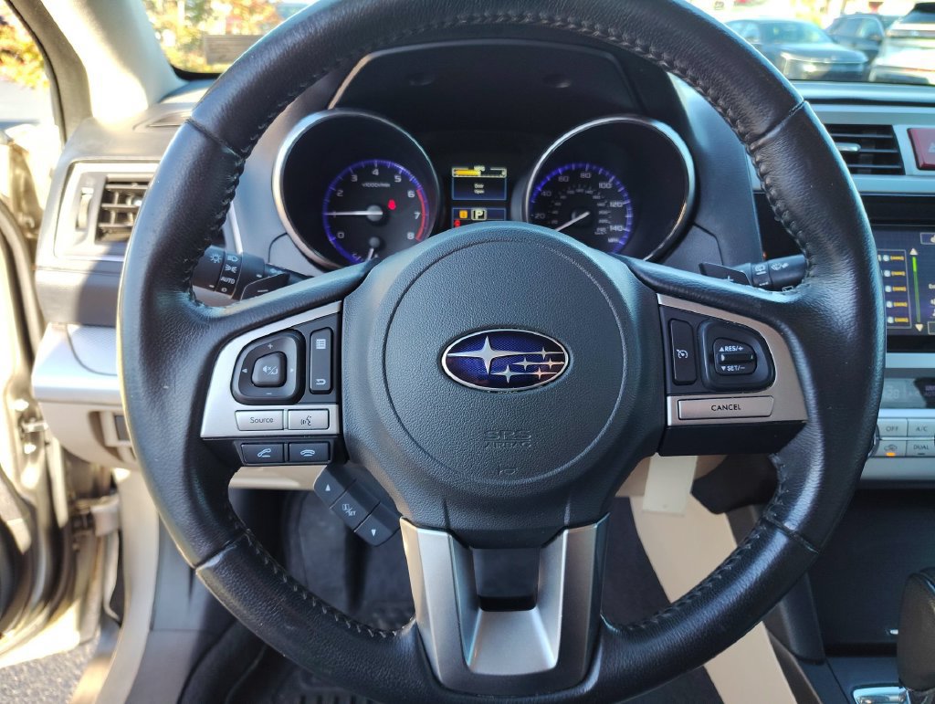Used 2017 Subaru Outback 2.5i Premium w/ Popular Package #2 AWD/4WD image 16