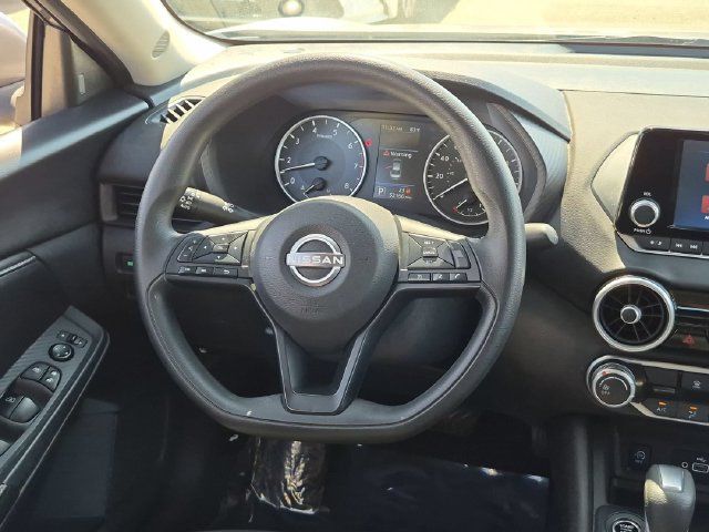 Used 2024 Nissan Sentra S FWD image 11