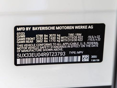 Used 2024 BMW X5 M60i image 41
