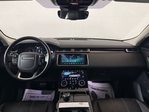 Used 2019 Land Rover Range Rover Velar S image 18