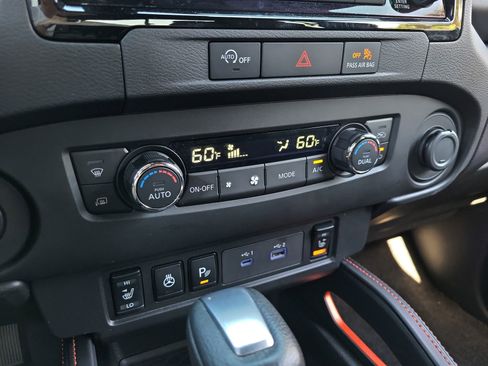 Used 2024 Nissan Frontier Pro-X w/ Pro Convenience Package RWD image 26